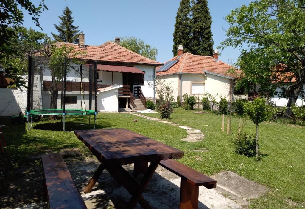 Apartman Otvoreno polje