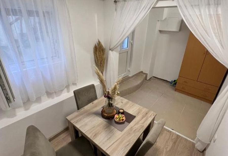 TIA apartman