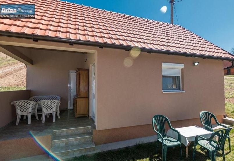 Apartman Raj Macevine