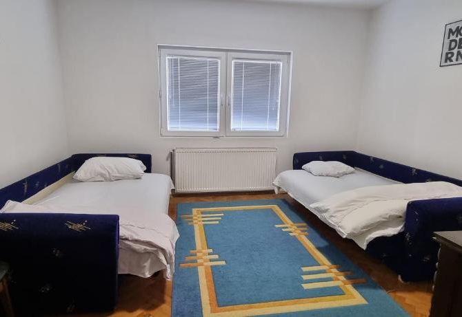 Apartman Sims