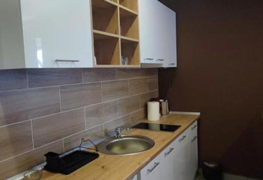 Como Apartments