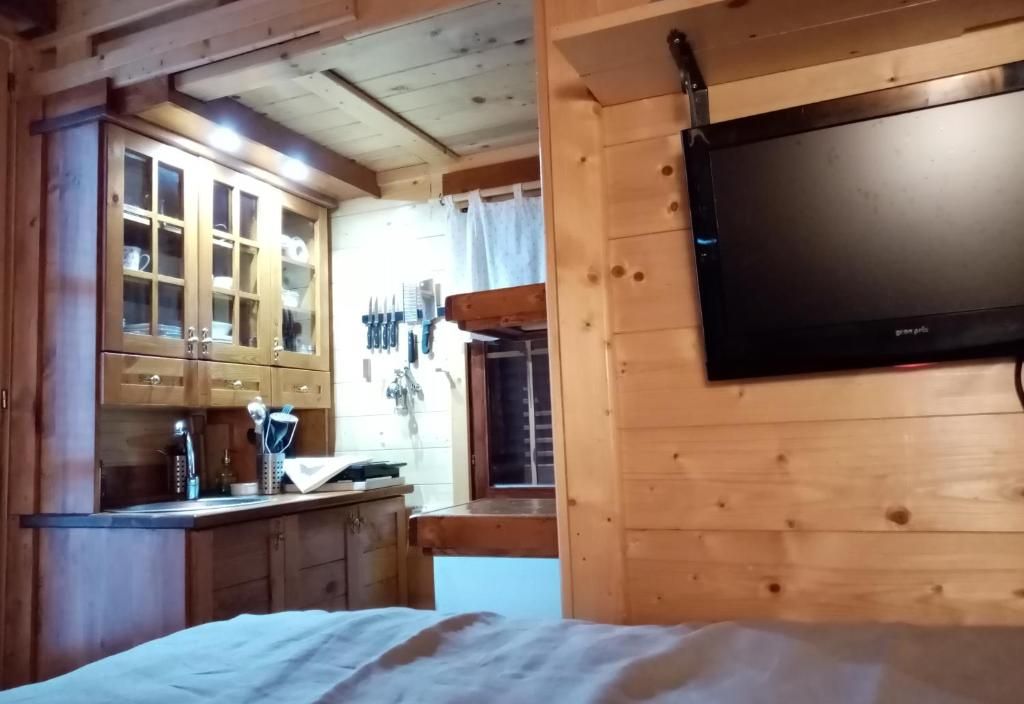 NIKOLIJA 2