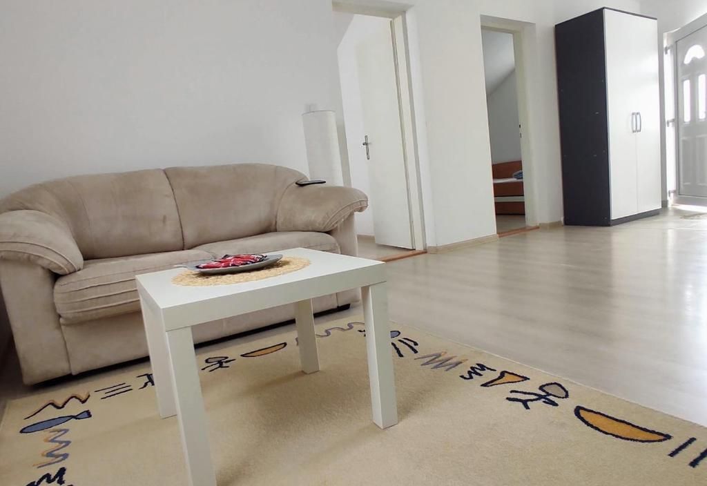 A1 - Airport Belgrade Apartment