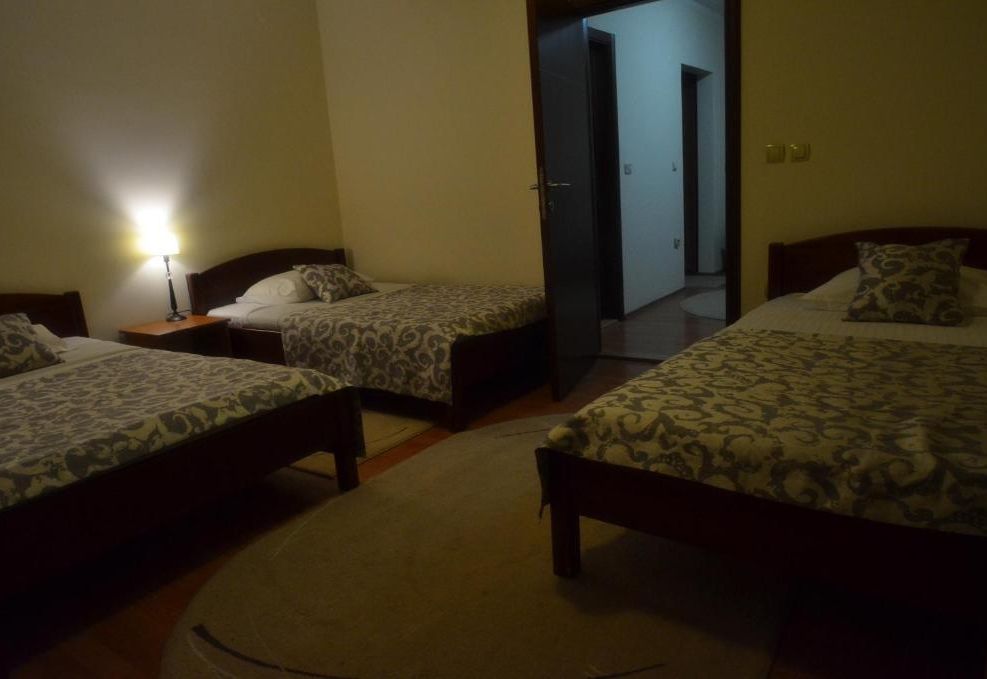 Accommodation Tara