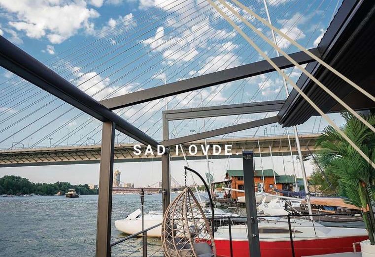 ADA MOMENT Splav- kuca na reci Beograd- Floating House on SAVA RIVER ,Belgrade