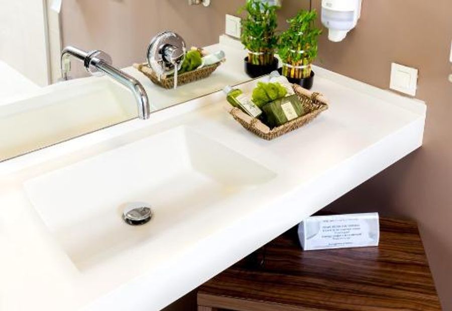 Adresa Suites
