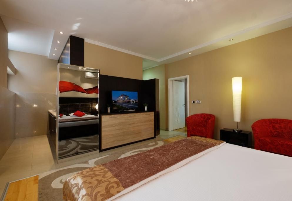 Apart K Apartments & Rooms