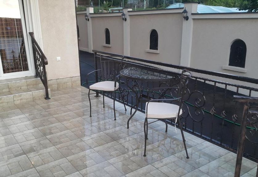Apartments Exclusive