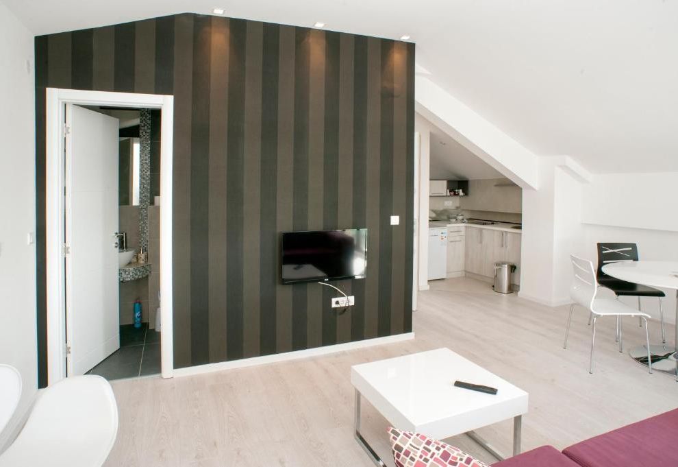 Apartments Villa Savamala