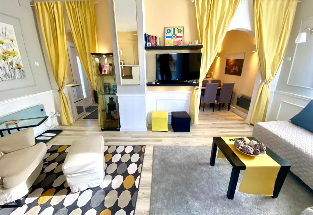 Avala Sunset Apartments