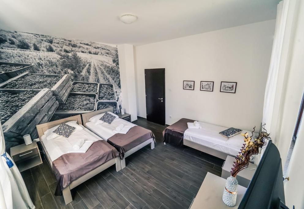 Bagrina Suites