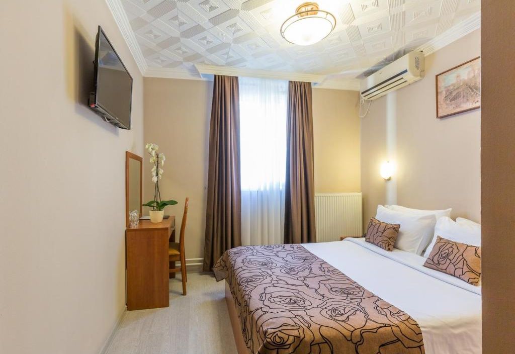 Belgrade City Hotel