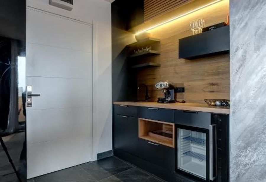 Black Pearl Luxury Suites