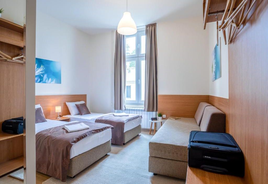Booking En Suite