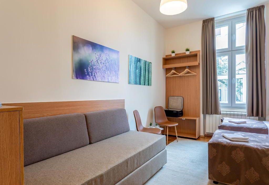 Booking En Suite