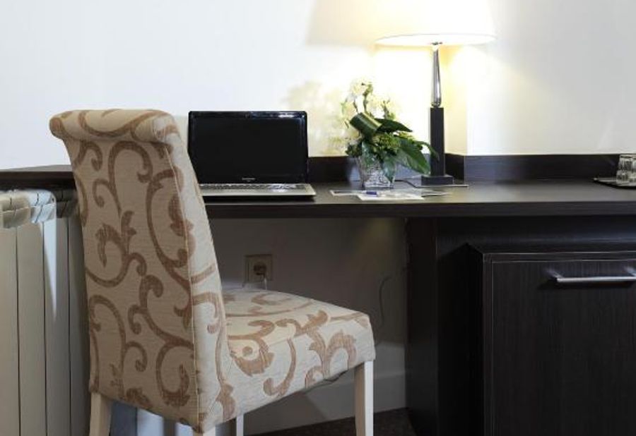 Booking Rooms