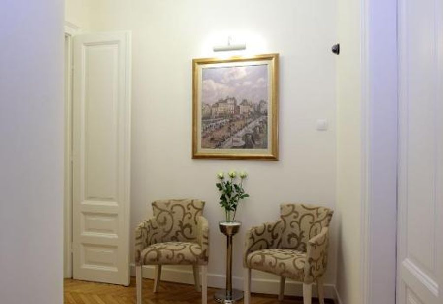 Booking Rooms