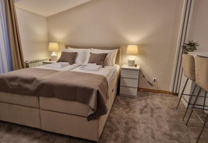 Carice Milice Old Town Residence