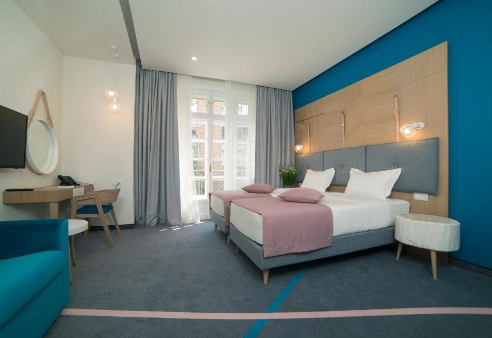 City Nest Modern & Cozy Suites