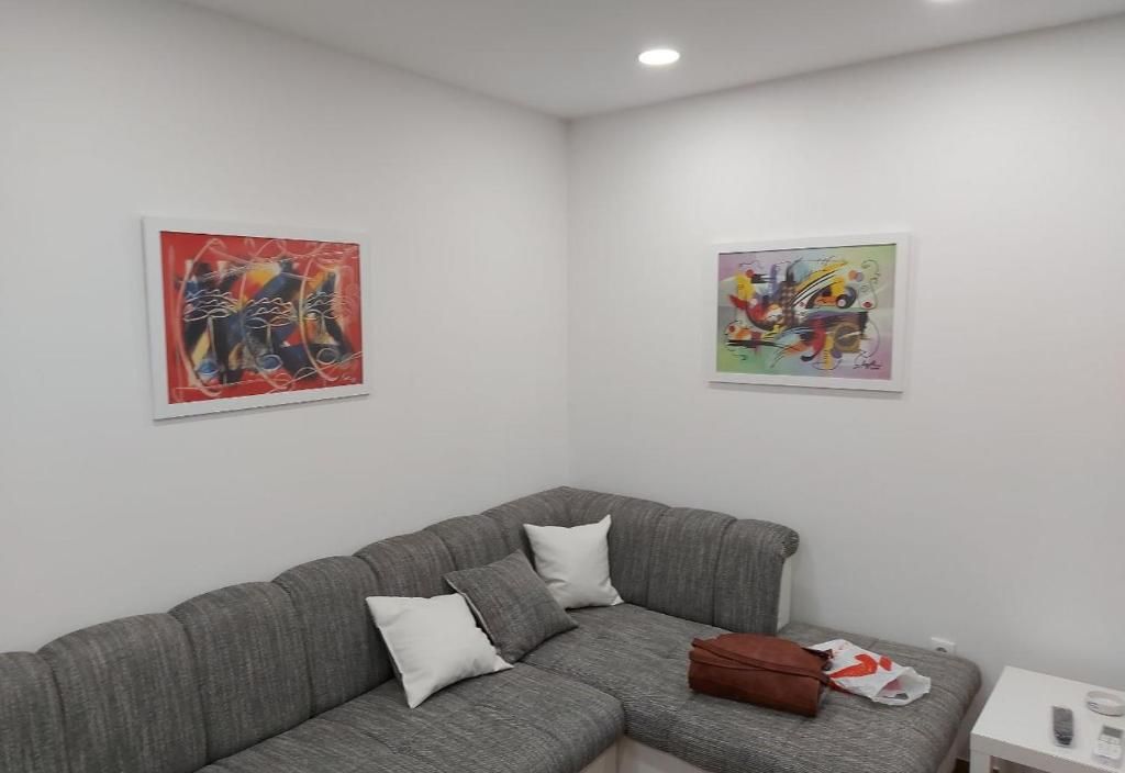 Cosy, quiet & brand new apartment w/ Danube view