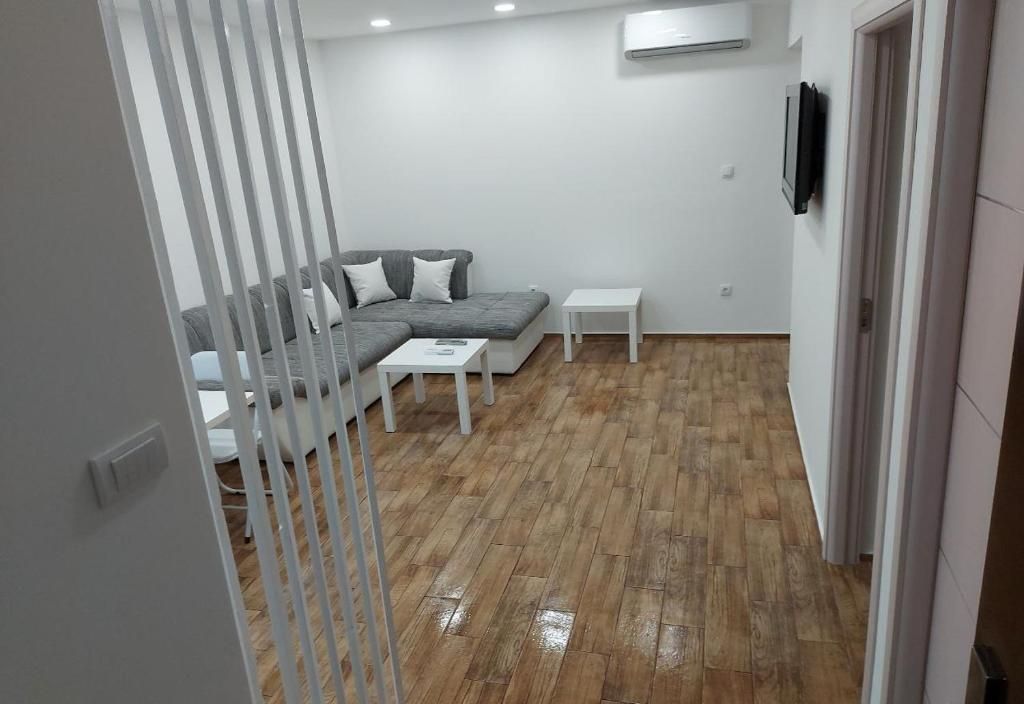 Cosy, quiet & brand new apartment w/ Danube view