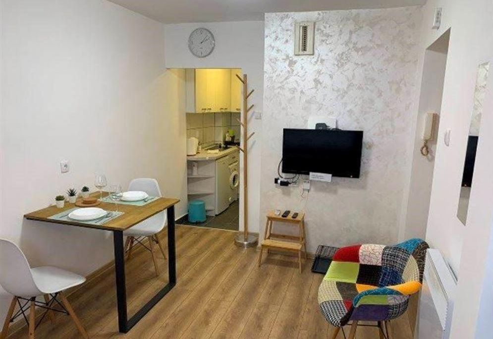 Cozy & fully equipped studio in the heart of downtown and next to Kalemegdan