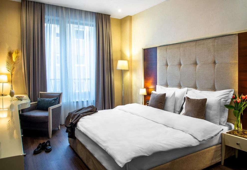 Crystal Hotel