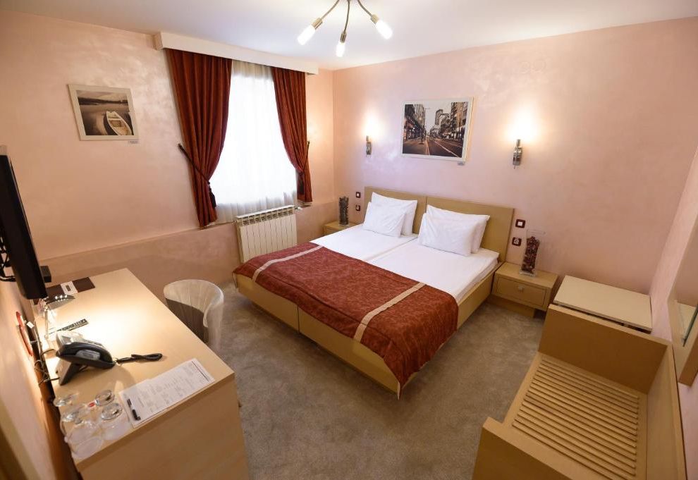 Euro Garni Hotel