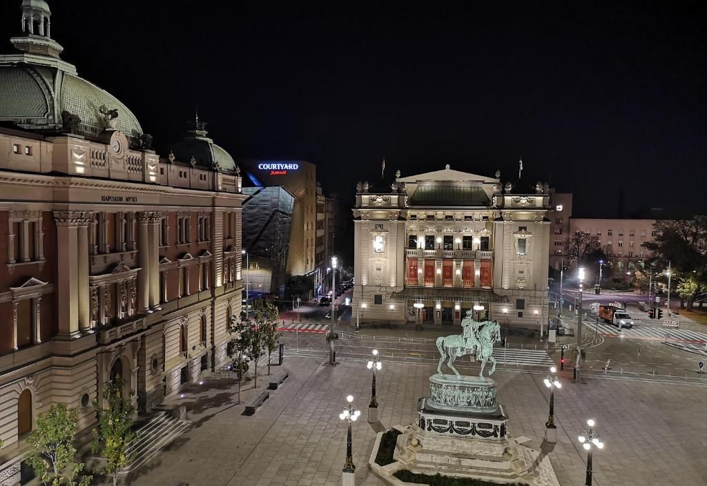 Five Points Square - City Center