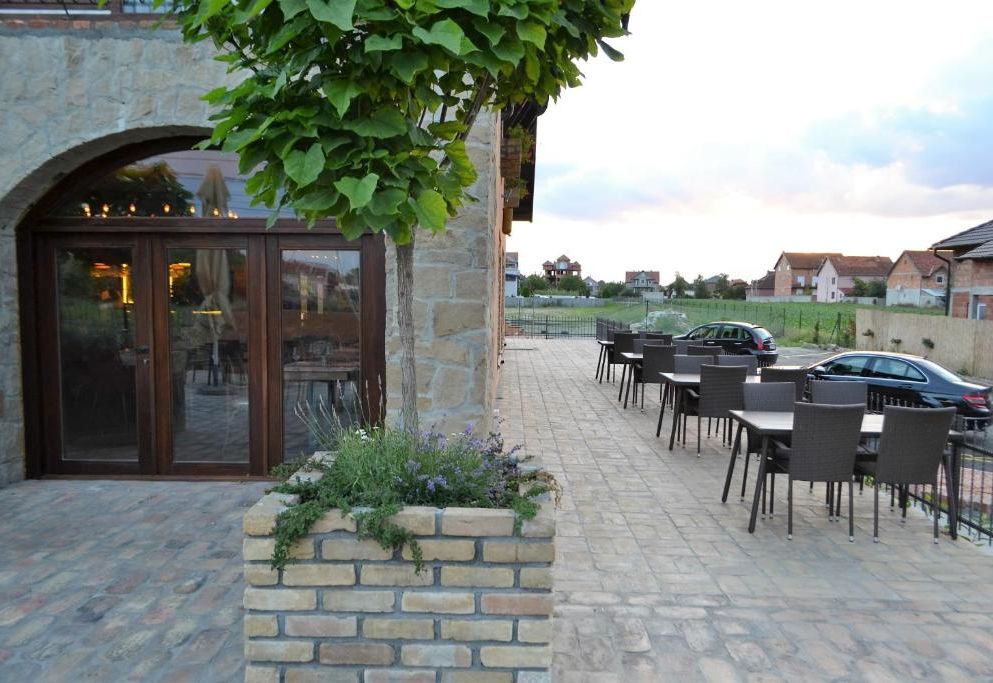 Garni Hotel Chicha - Winery ŠKRBIĆ