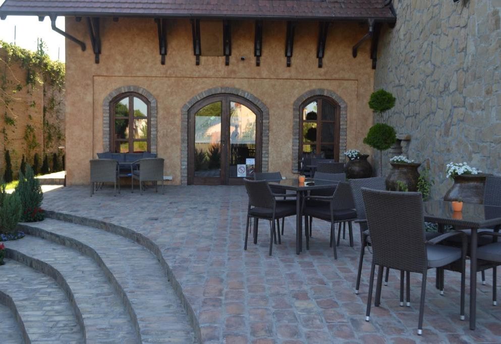 Garni Hotel Chicha - Winery ŠKRBIĆ