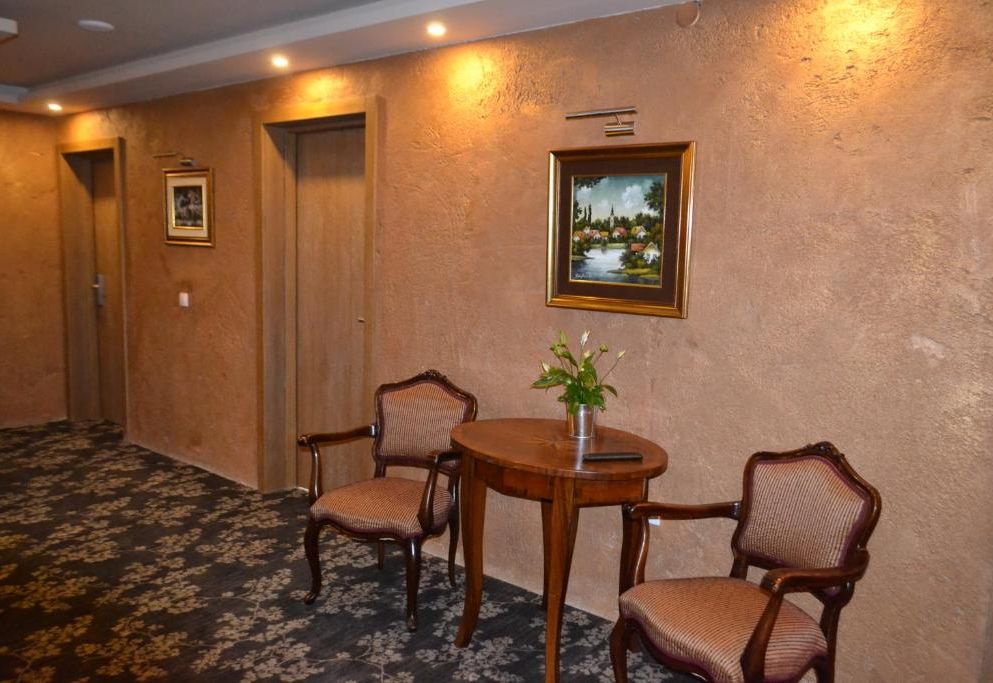 Garni Hotel Chicha - Winery ŠKRBIĆ