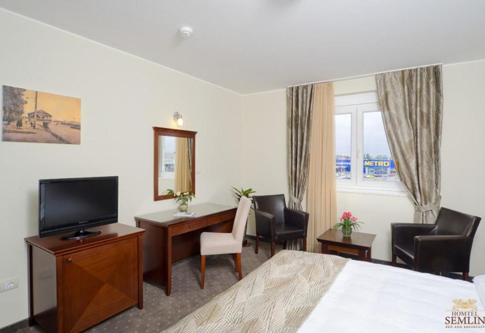Garni Hotel Semlin B&B