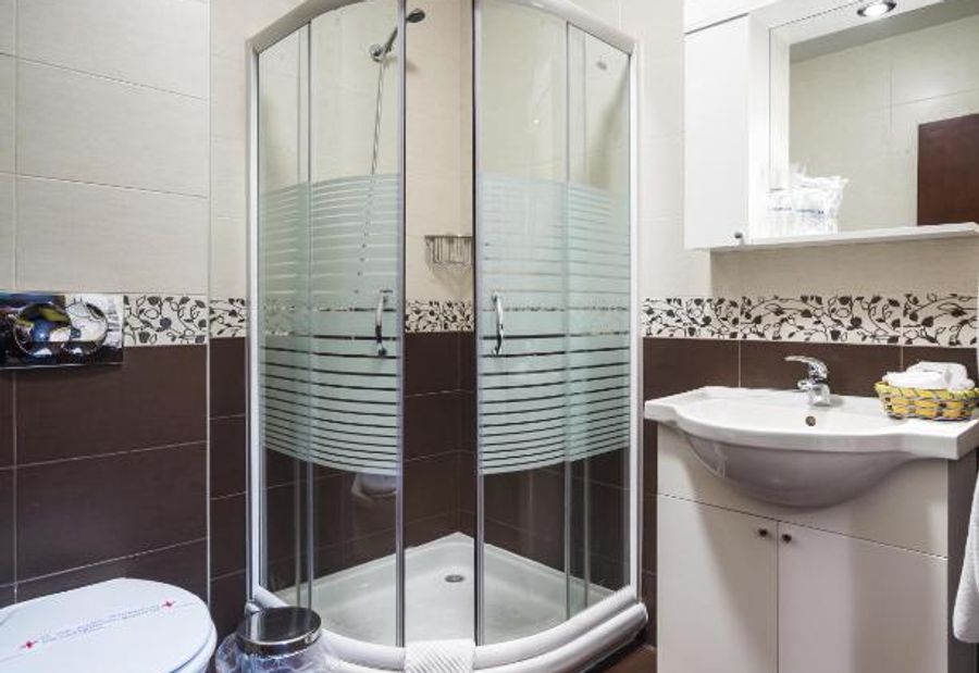 Garni Hotel Semlin B&B