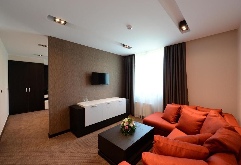 Hotel Hedonic