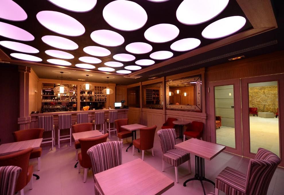 Hotel Hedonic