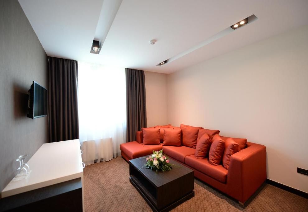 Hotel Hedonic