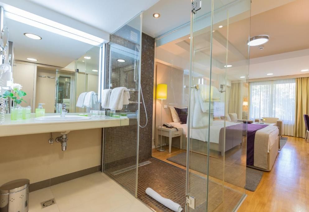 Hotel M
