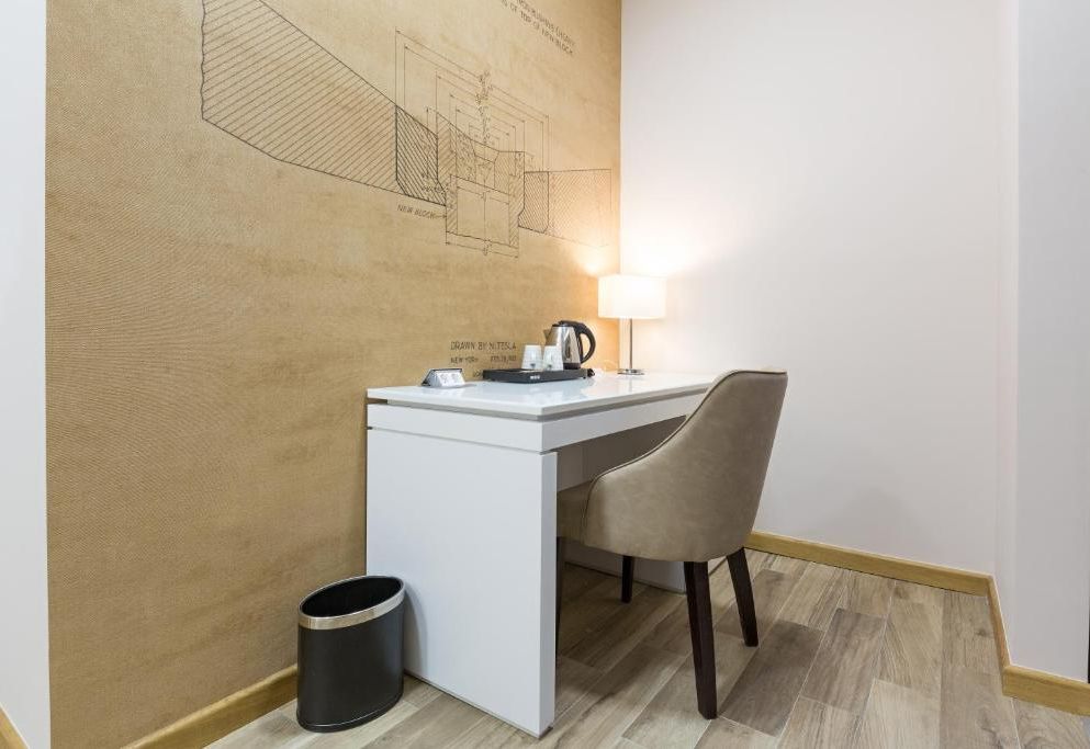 Hotel TESLA - Smart Stay Garni