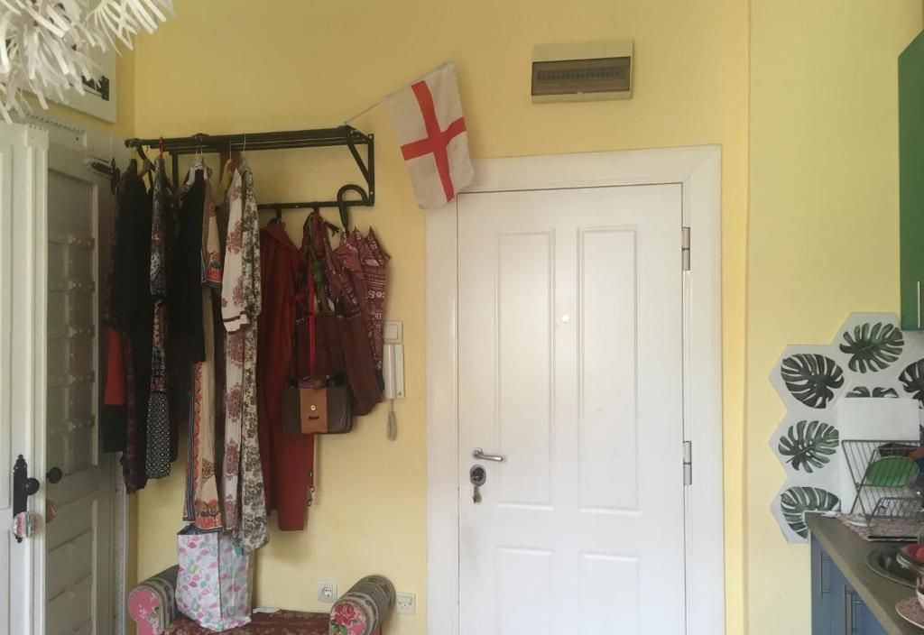 Joyful Africa inspired flat in historical&hip area