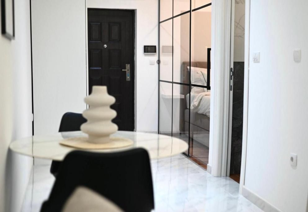 K2 Apartments