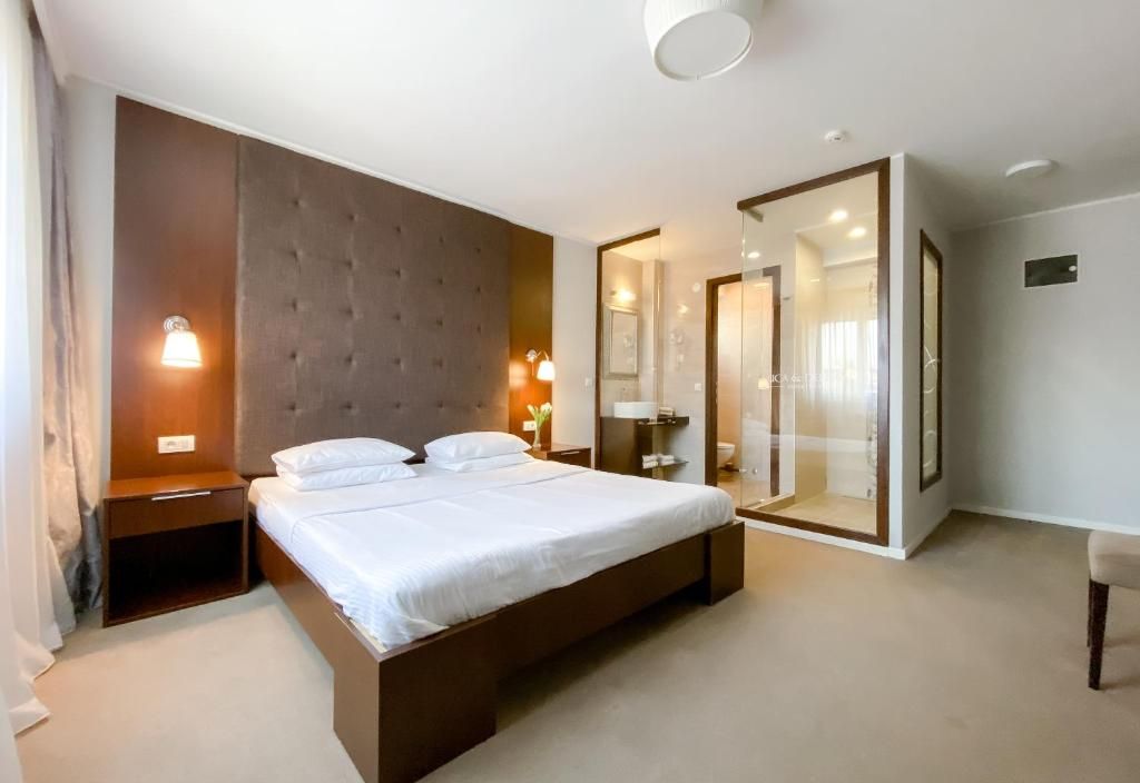 Luka de Luka Suites