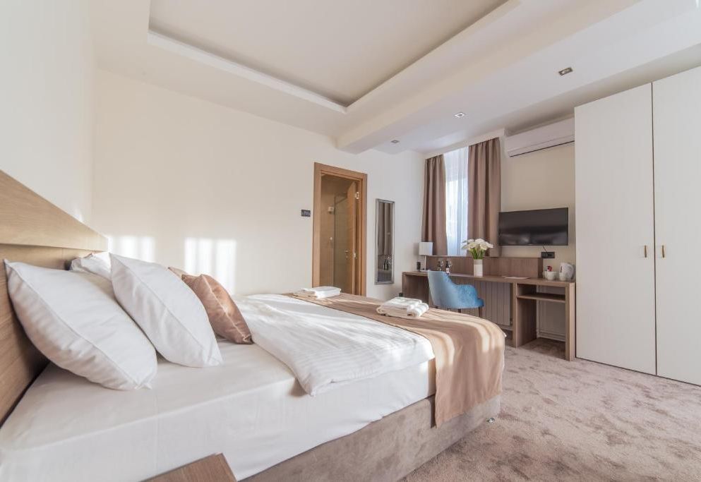 M House Bed and Breakfast