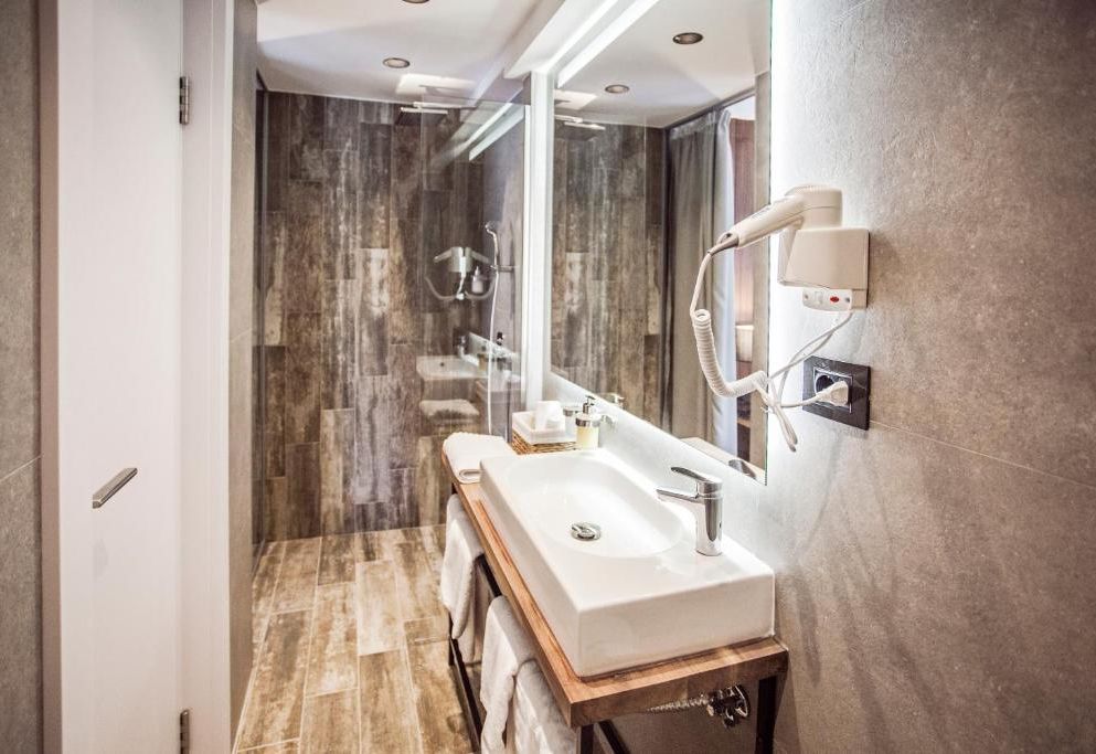 Nomad Luxury Suites