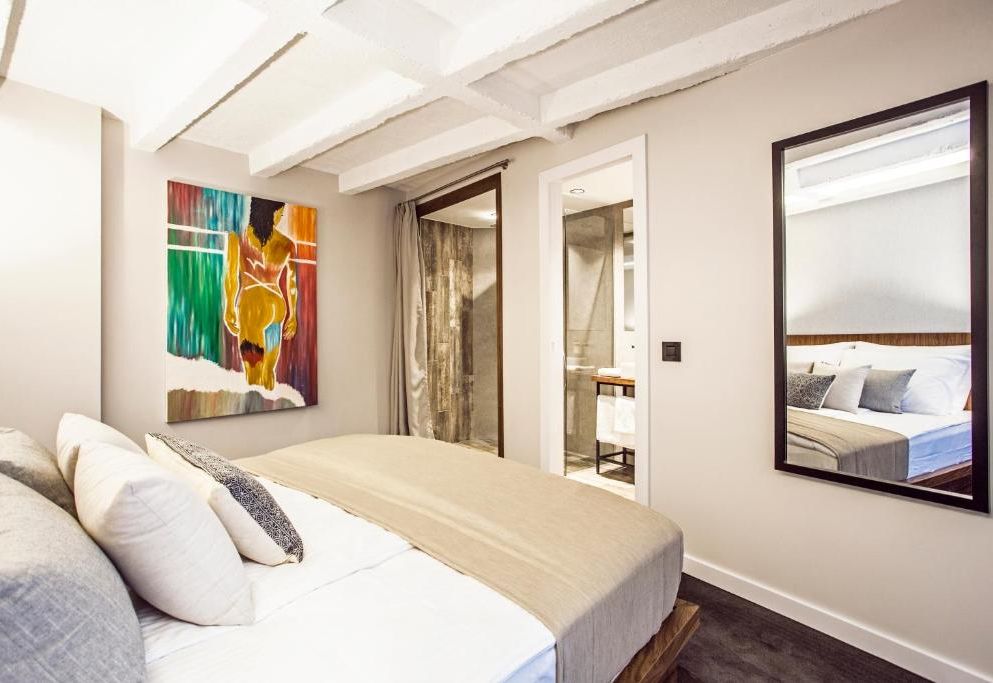 Nomad Luxury Suites