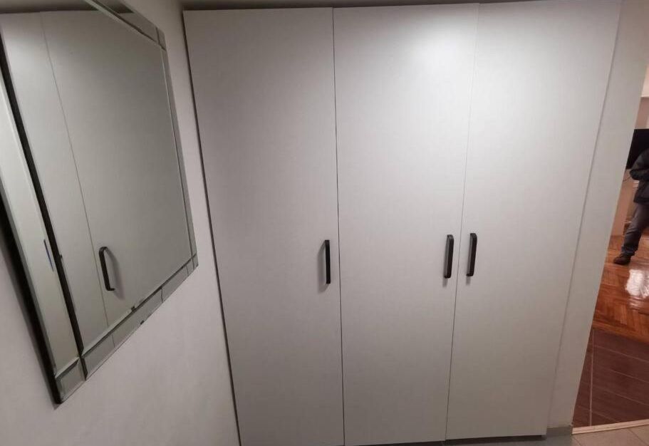 Nov apartman u mirnoj ulici u centru Beograda