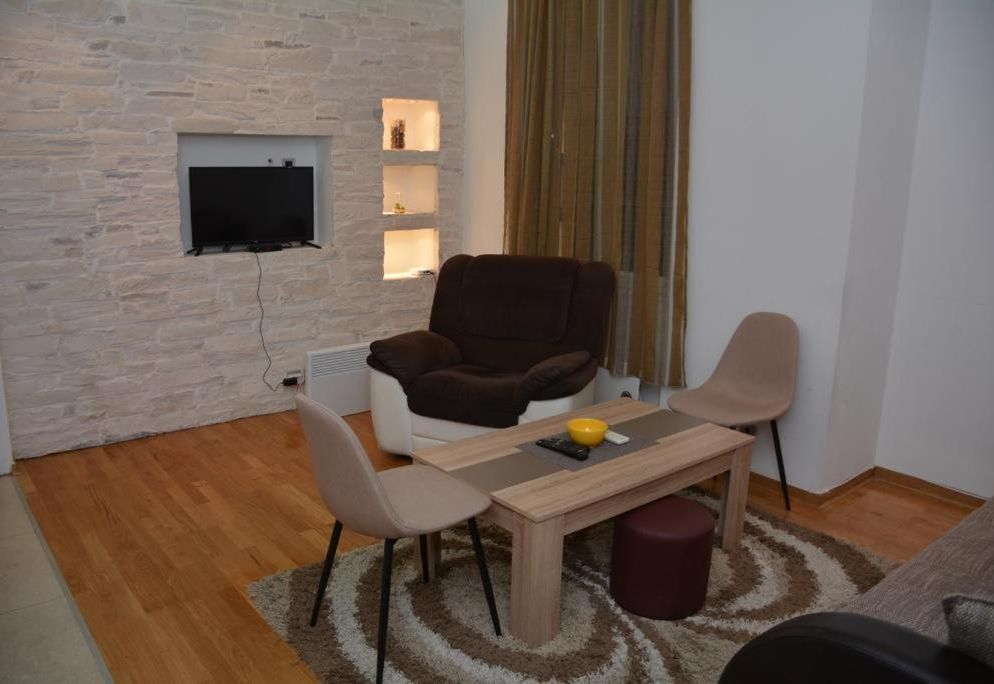 Obilic 22 Apartment