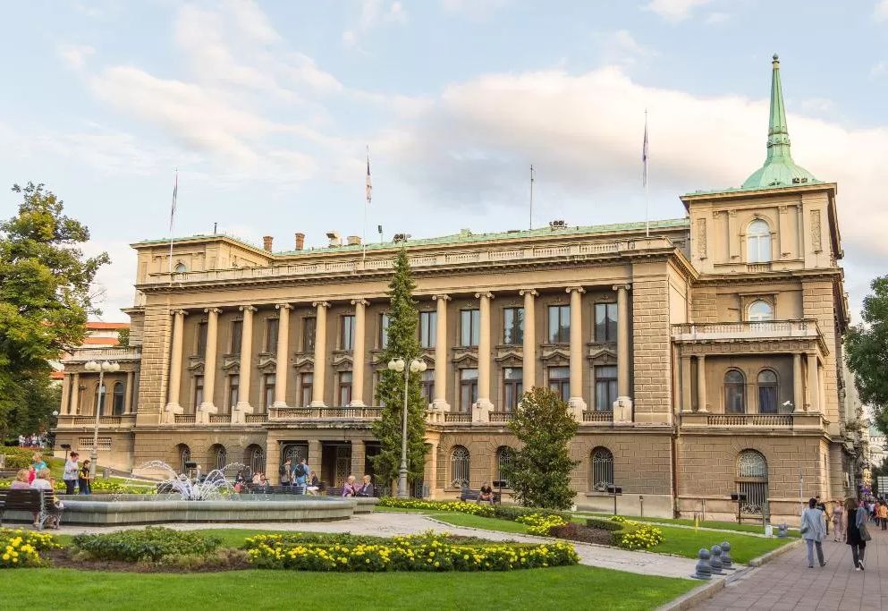 Parliament Apartment