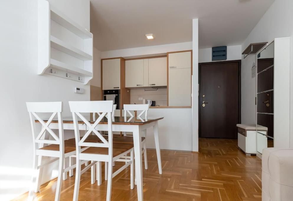 President Apartman 4
