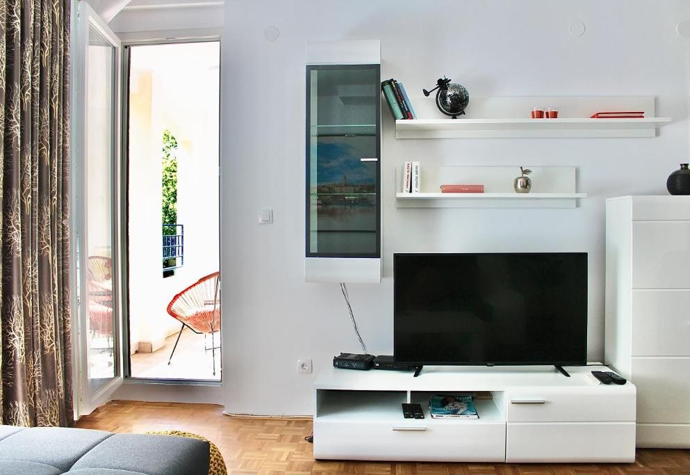 Ramonda Apartment